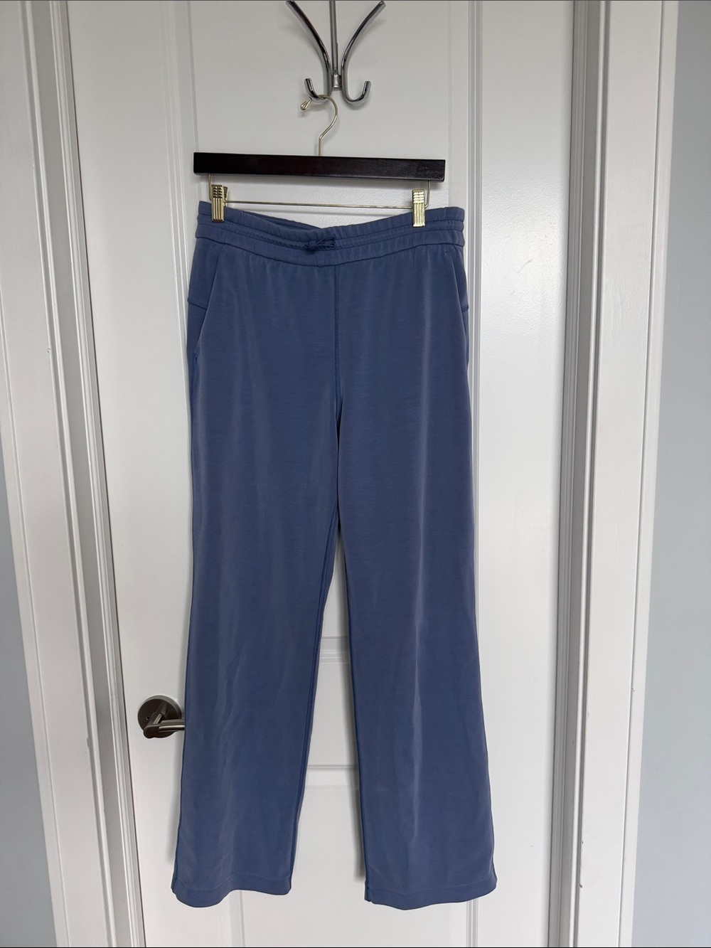 EUC - Lululemon Softstreme Pant - Light Blue